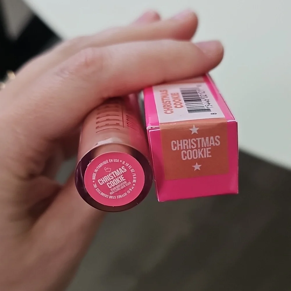 NWT Jeffree Star Velour Liquid Lipstick - Christmas Cookie